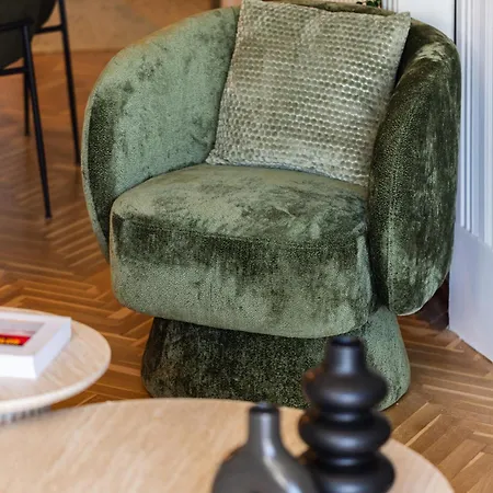 Lägenhet La Maison De L'arc- Elegant With Unique View By Binobi!