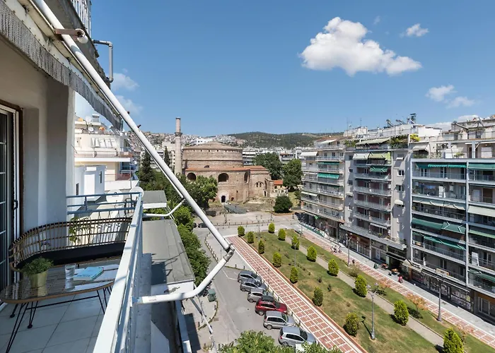 La Maison De L'arc- Elegant With Unique View By Binobi! Апартаменты Салоники