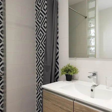 Appartamento La Maison De L'arc- Elegant With Unique View By Binobi! *